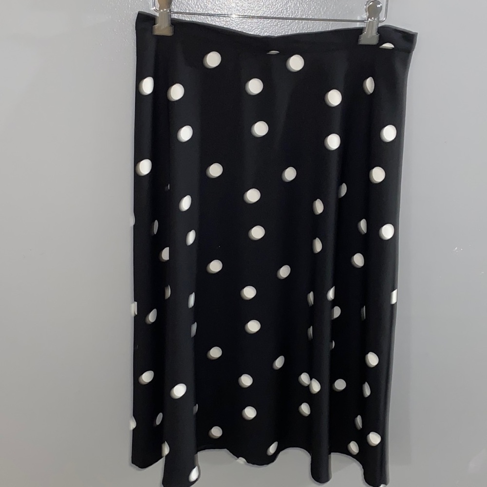 Van Heusen Women’s Black Skirt With Polka Dots